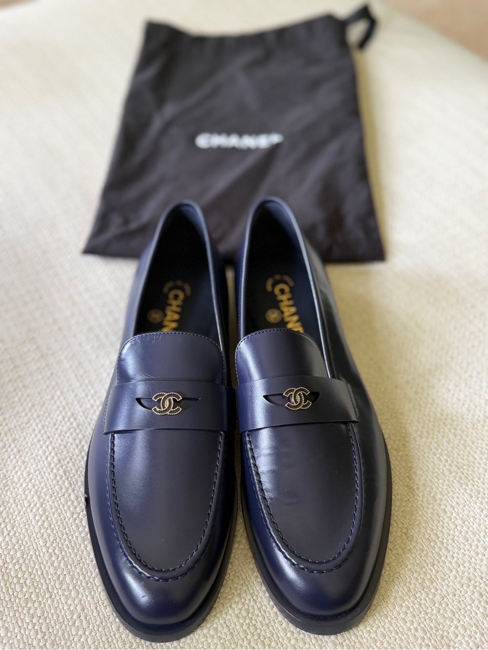 CHANEL Navy Leather CC Logo Penny Loafers Womens 39.5 New